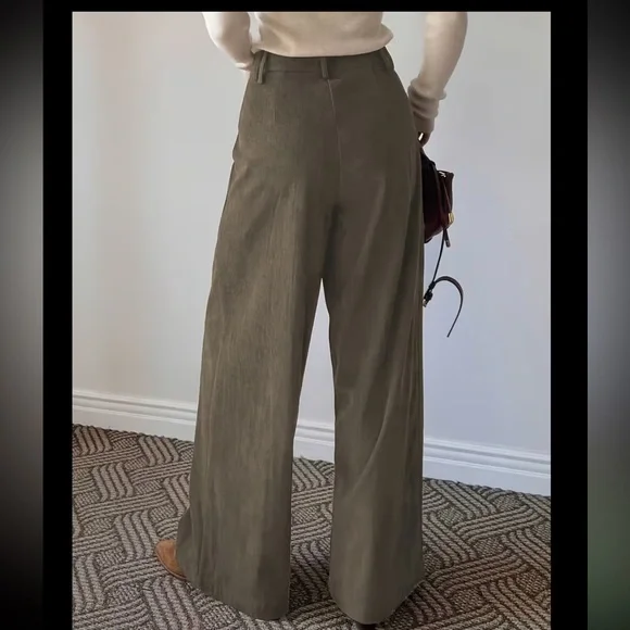 Wide-Leg Corduroy Pants in Olive - Picture 2 of 3